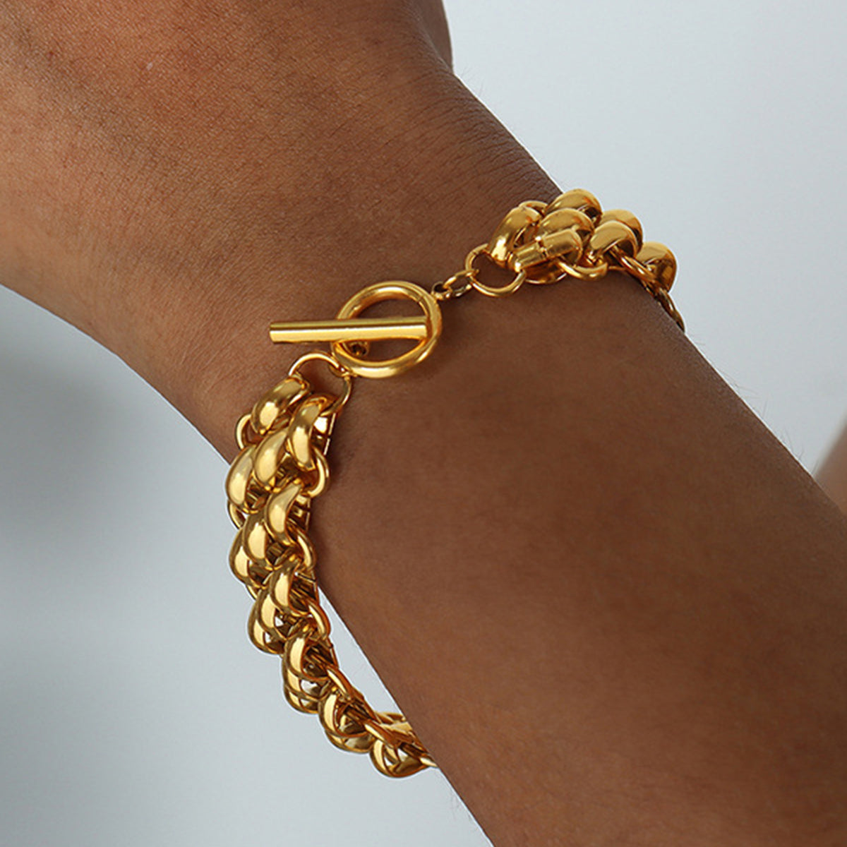 Gold Toggle Bracelet product photo